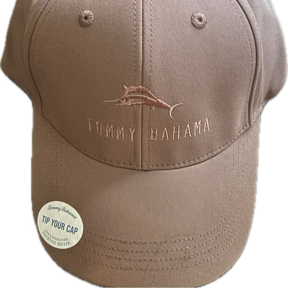 New with tags Tommy Bahama Rose pink mauve woman’s or men’s hat